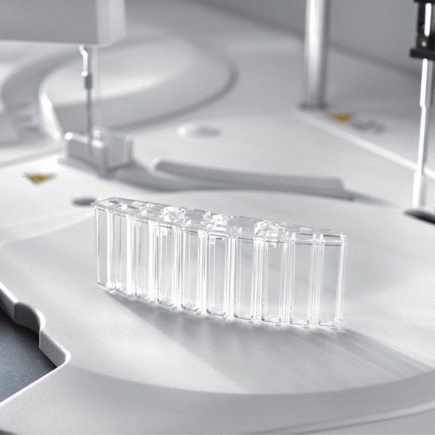 BS-230 Multi-Functional Benchtop Clinical Chemistry Analyzer with 200 Tests/Hour Throughput