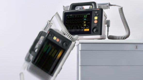 BeneHeart D30 Defibrillator and Monitor with Touchscreen Technology