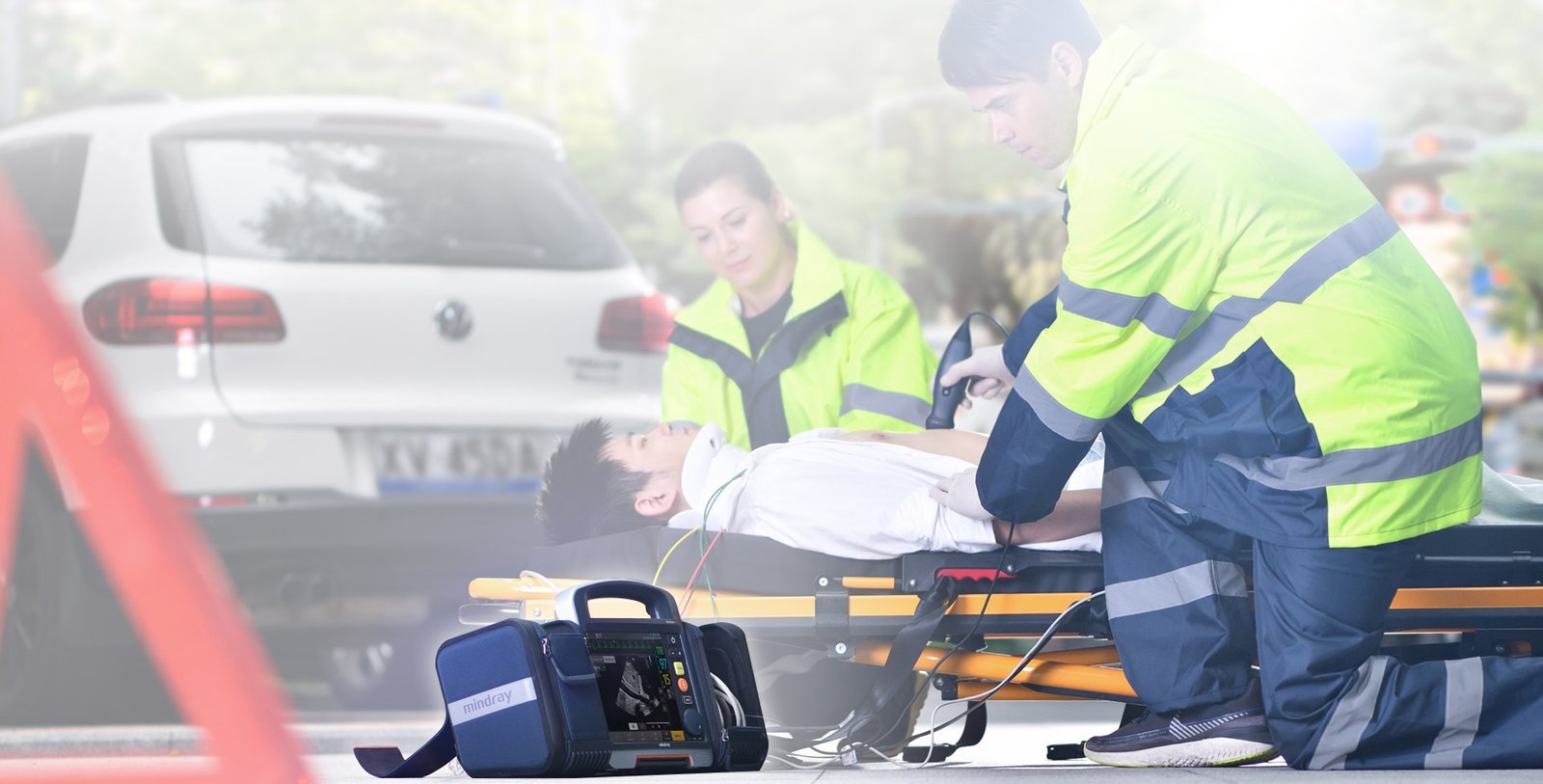 Mindray BeneHeart D60 Defibrillator Monitor with Smart Touch Technology and Point-of-Care Ultrasound