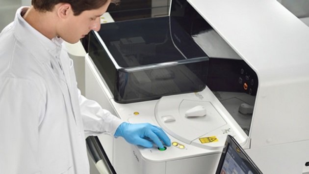 CL-900i Chemiluminescence Immunoassay System - Compact Automated Analyzer for High-Throughput Testing