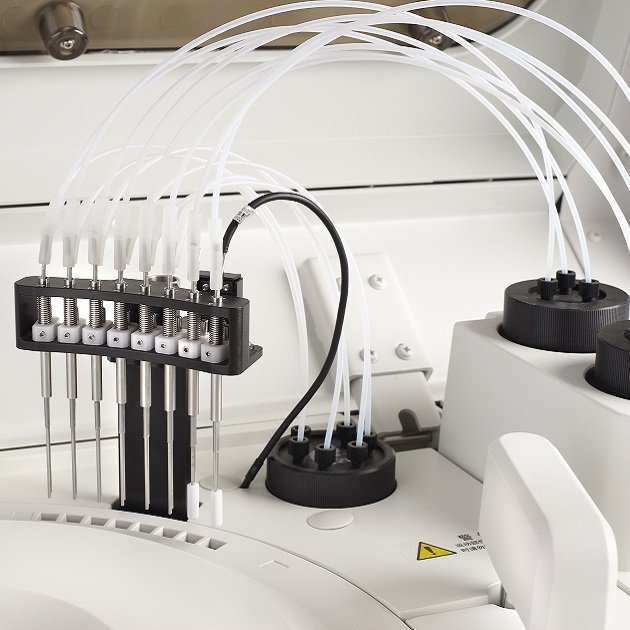BS-480 Clinical Chemistry Analyzer - High Throughput 400 Tests/Hour