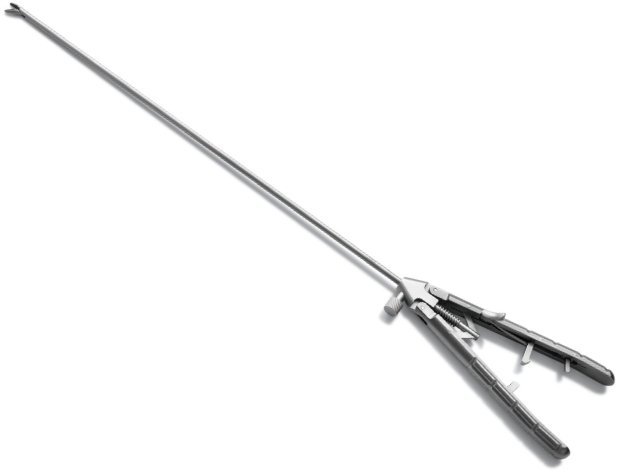 "Professional Reusable Needle Holders - Lightweight Titanium Alloy with Anti-Skid Design for Precision Grasping"