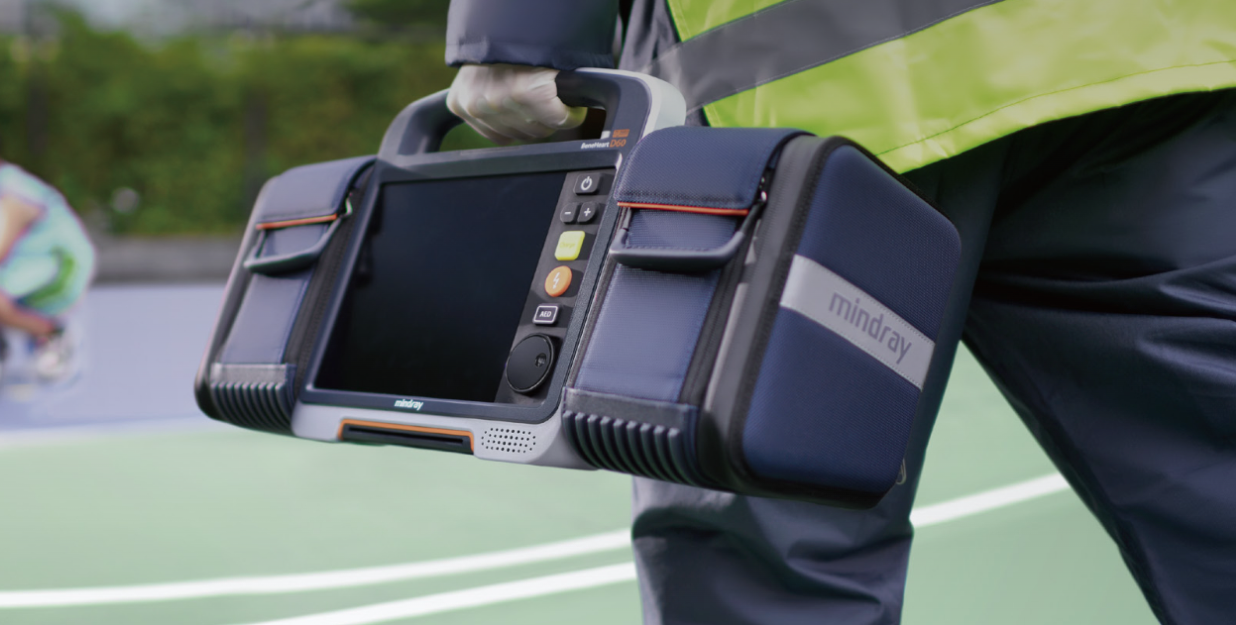 Mindray BeneHeart D60 Defibrillator Monitor with Smart Touch Technology and Point-of-Care Ultrasound