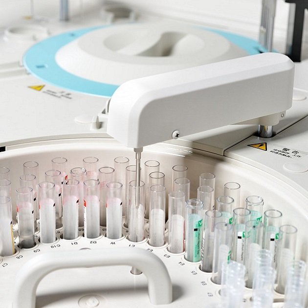 Mindray BS-430 Chemistry Analyzer - High Reliability & Cost Efficiency for Small to Mid Workload Laboratories
